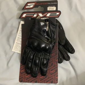 Women’s Leather Motorcycle Gloves